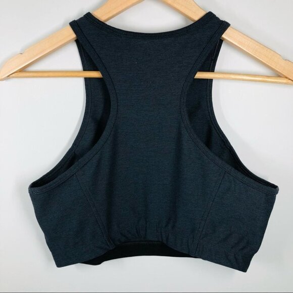 OUTDOOR Voices Dark Grey Move Free Crop Top Size Medium - Picture 5 of 5